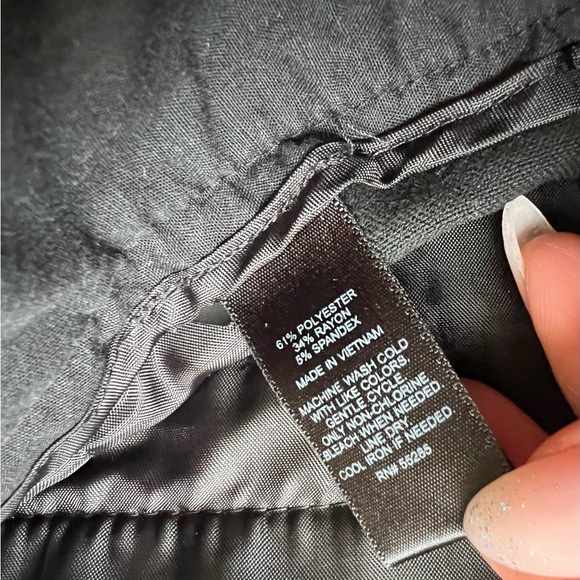 Express columnist Classic Black Women's Pants profsssuonak size 8s - Picture 4 of 5